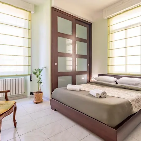 Vatican House Apartament *